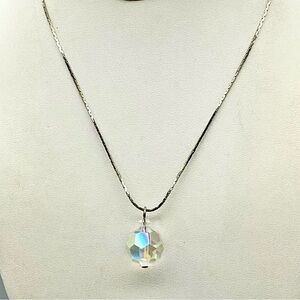 Vintage Crystal Pendant Necklace Silver Tone Necklace Vintage Jewelry